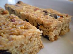 Almond Granola Bars | Zaiqa
