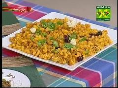 Spicy Tomato Macaroni by Rida Aftab | Zaiqa