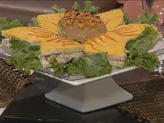 Sunflower Sandwich Cake | Zaiqa