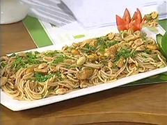 Mediterranean Spaghetti Recipe | Zaiqa