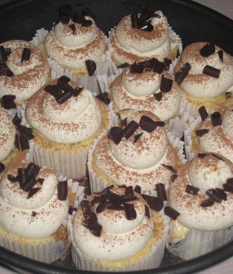 Tiramisu Cupcake Recipe | Zaiqa